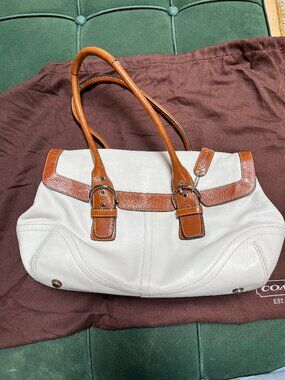 Coach Ivory Cream Leather Brown Trim Soho Shoulder Bag Y2K Vintage